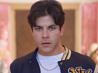 Pursued by My Daughter's Classmate DramaBox: A Forbidden Age‑Gap Romance Short‑Drama